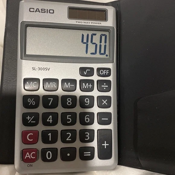 CASIO SMALL CALCULATOR WITH PLASTIC CASE - Picture 2 of 9